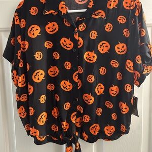NWT Black and Orange Pumpkin Print Shirt